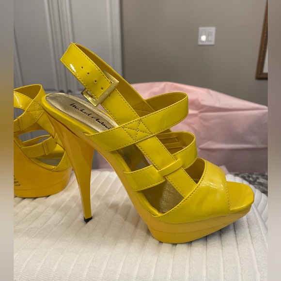 NWOBox Size 8 Michael Antonio Yellow Platform Open Toe Ankle Strap Heels - Picture 3 of 7